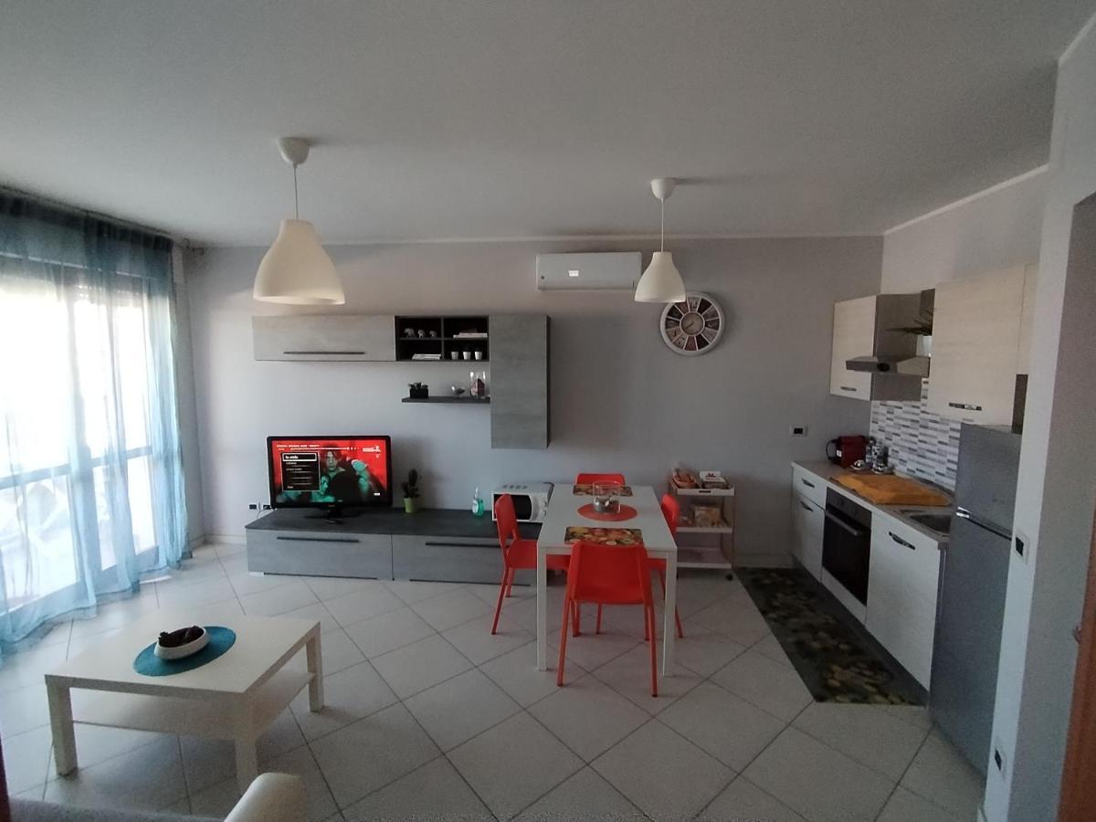 Appartamento Nuovissimo Ad Un Passo Dal Mare Montesilvano Exterior foto
